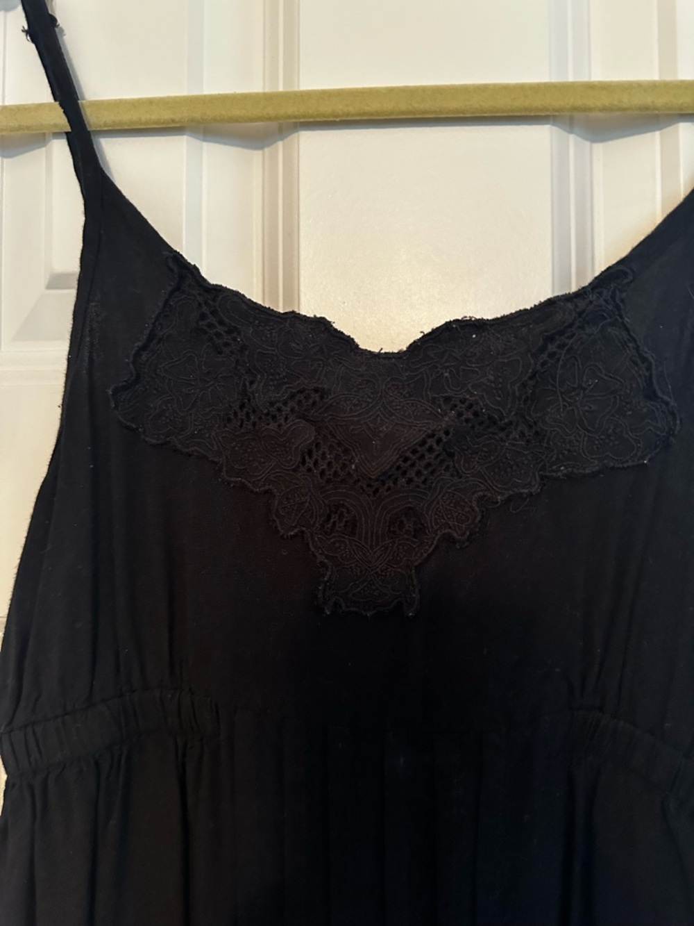 Pull&Bear Black Lace-Trim Camisole Top